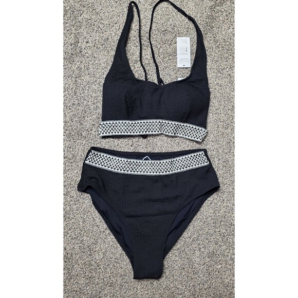 Cupshe Other - NWT Cupshe Two Piece Swimsuit Size Medium Black Bikini Activewear Pool Beach